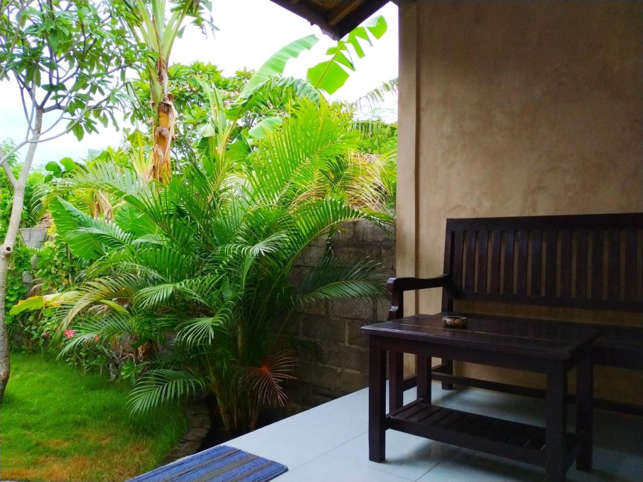 Angga Guest House Pemuteran Buitenkant foto