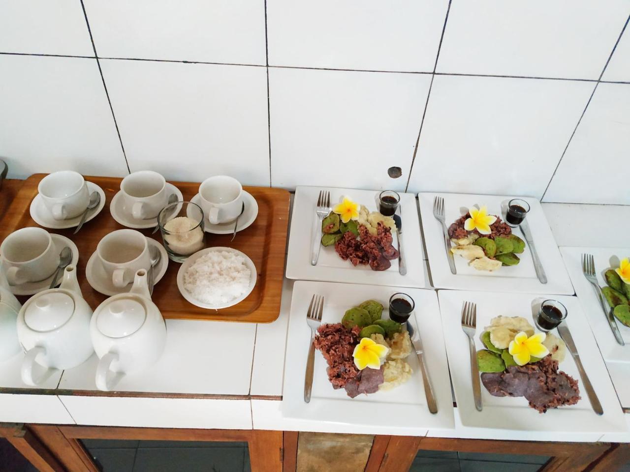 Angga Guest House Pemuteran Buitenkant foto